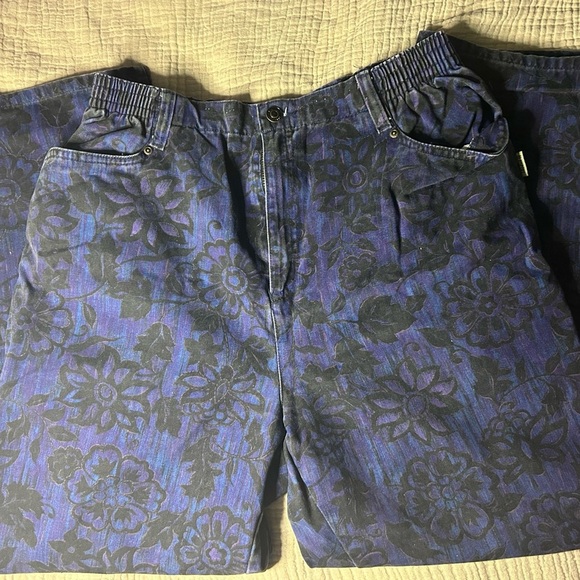 Blassport Pants - Blassport Vintage 90s high-waist stretchy blue floral pants.